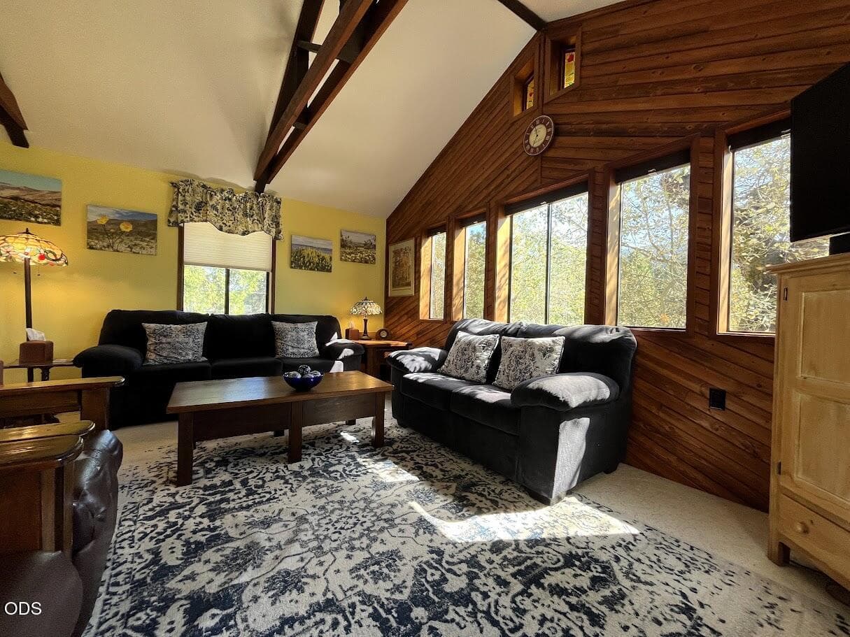2. Photo 2 of 40, 72743 Shoestring Road, Cottage Grove, OR 97424