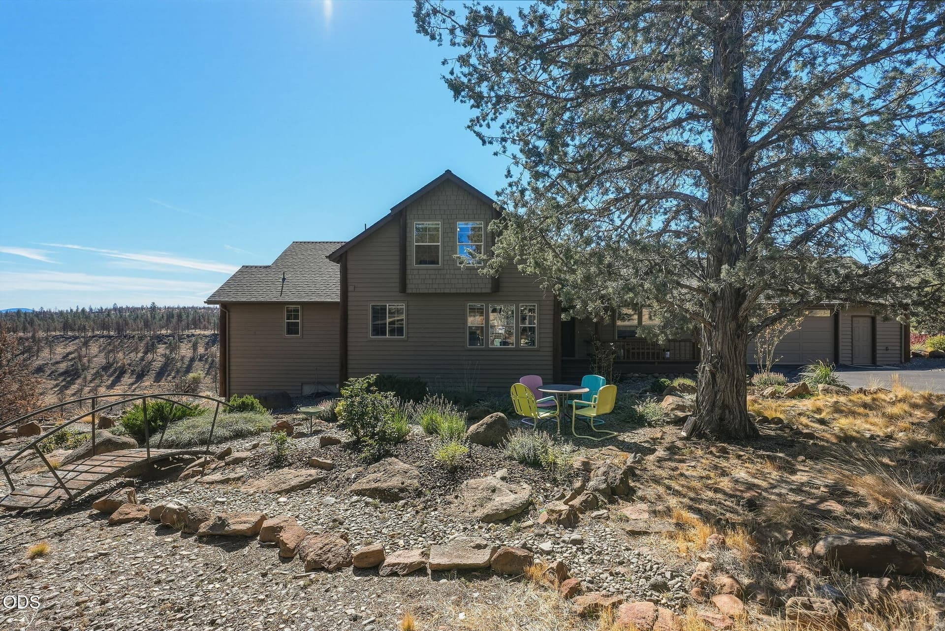 2-web-or-mls-Riley-Visuals-2. Photo 4 of 61, 17555 Mountain View Road, Sisters, OR 97759