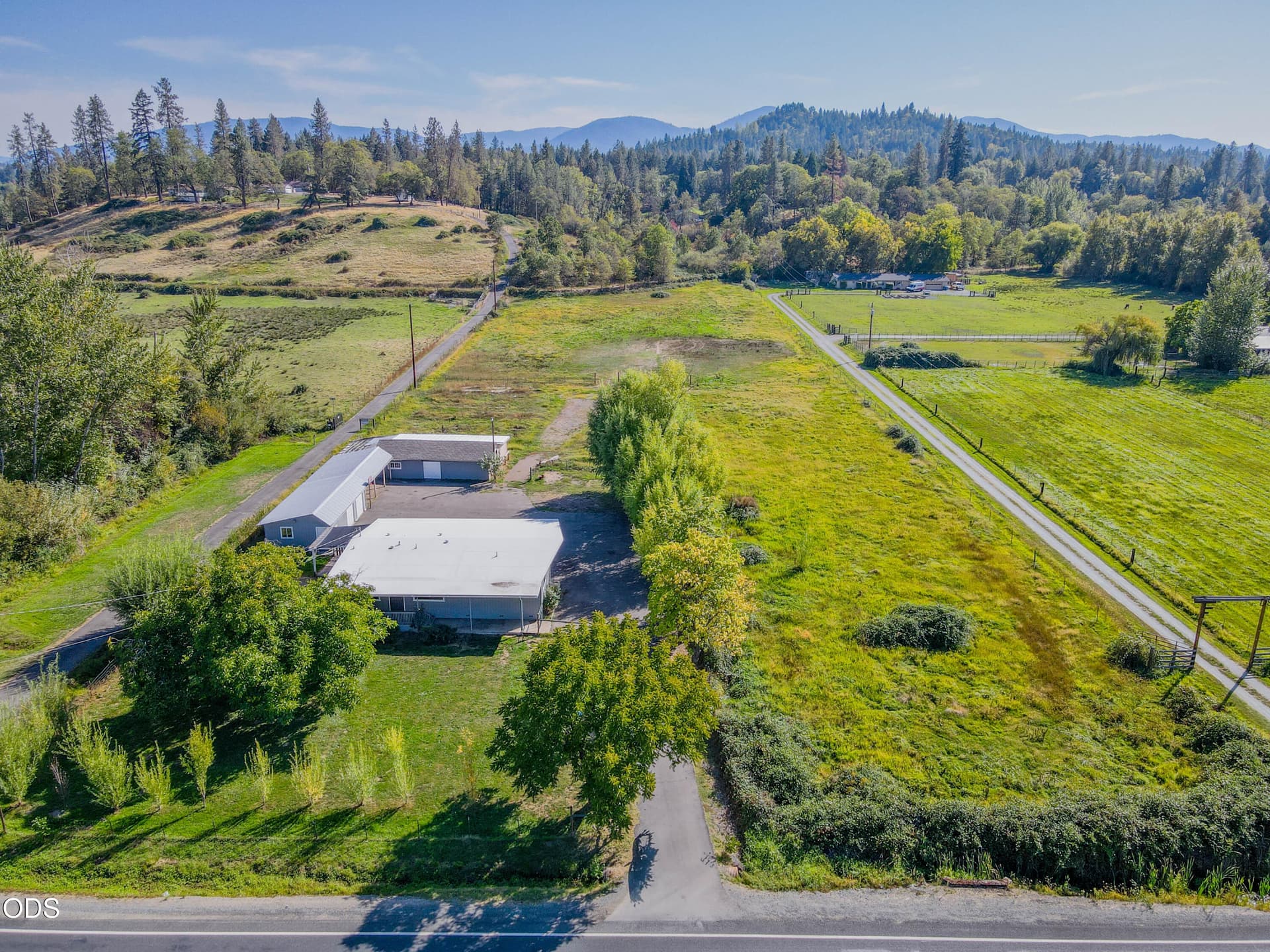 1. Photo 1 of 59, 3511 Redwood Avenue, Grants Pass, OR 97527