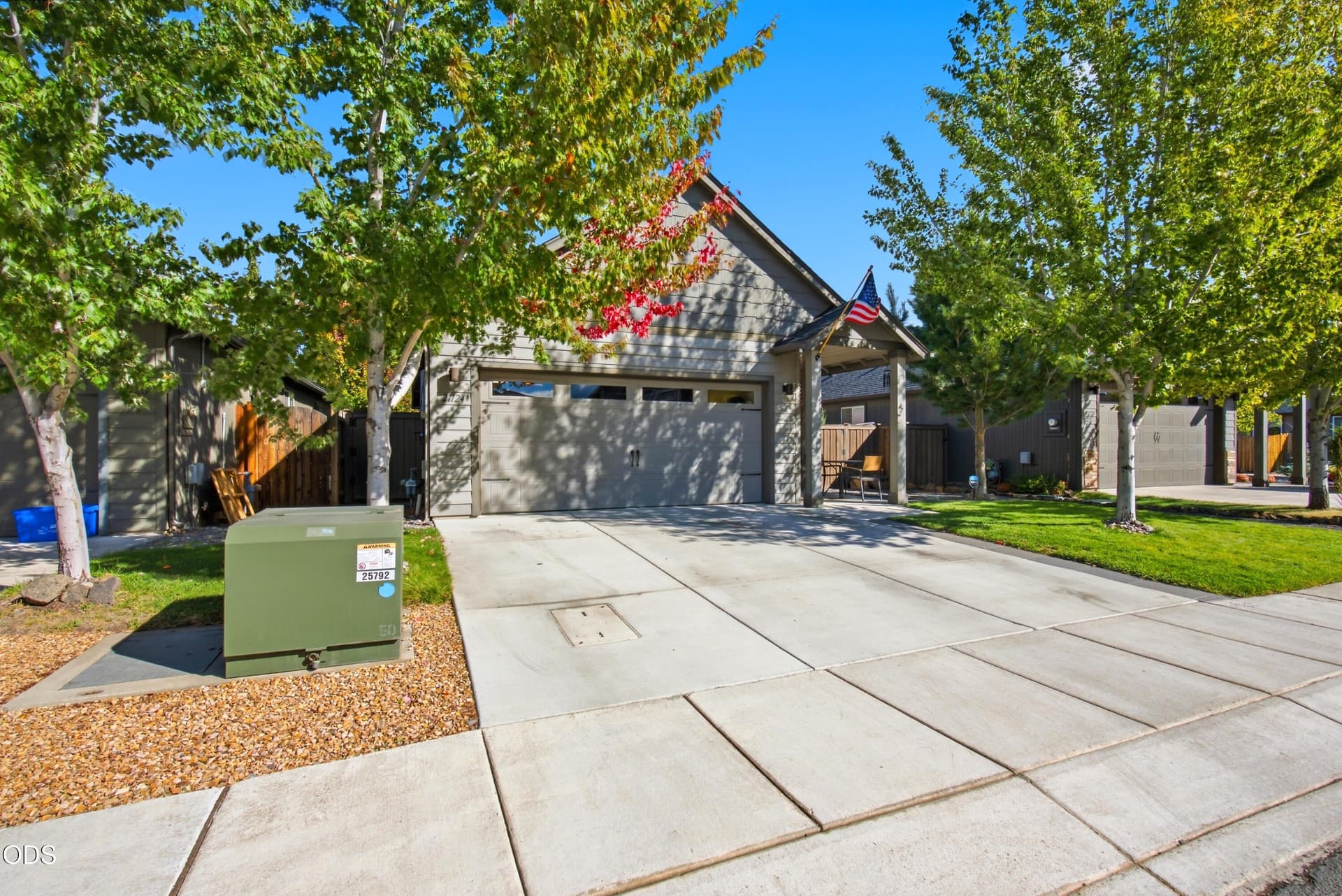 5 - 3-print-Riley-Visuals--3. Photo 2 of 35, 21124 Azalia Avenue, Bend, OR 97702