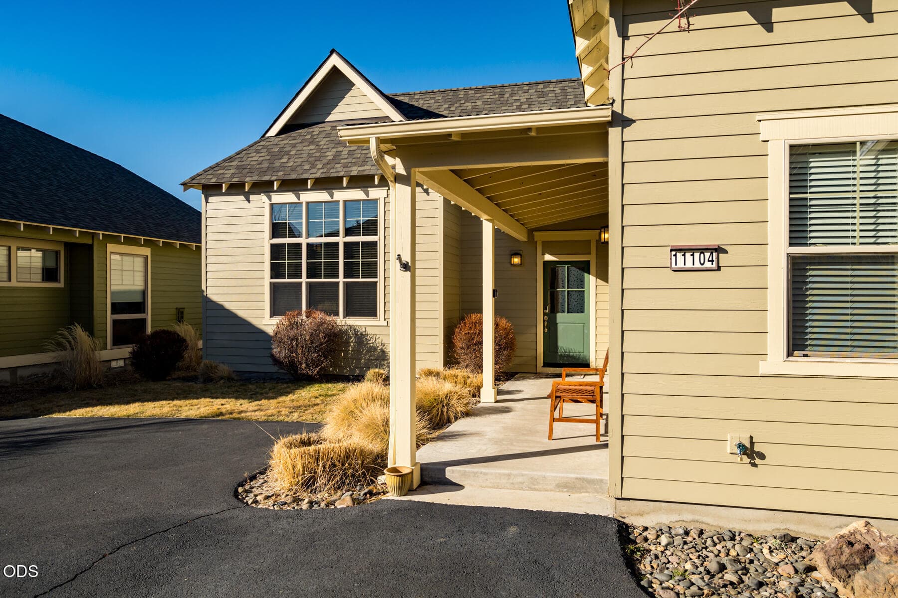 Covered Porch Entrance. Photo 4 of 33, 11104 Desert Sky Loop, Redmond, OR 97756