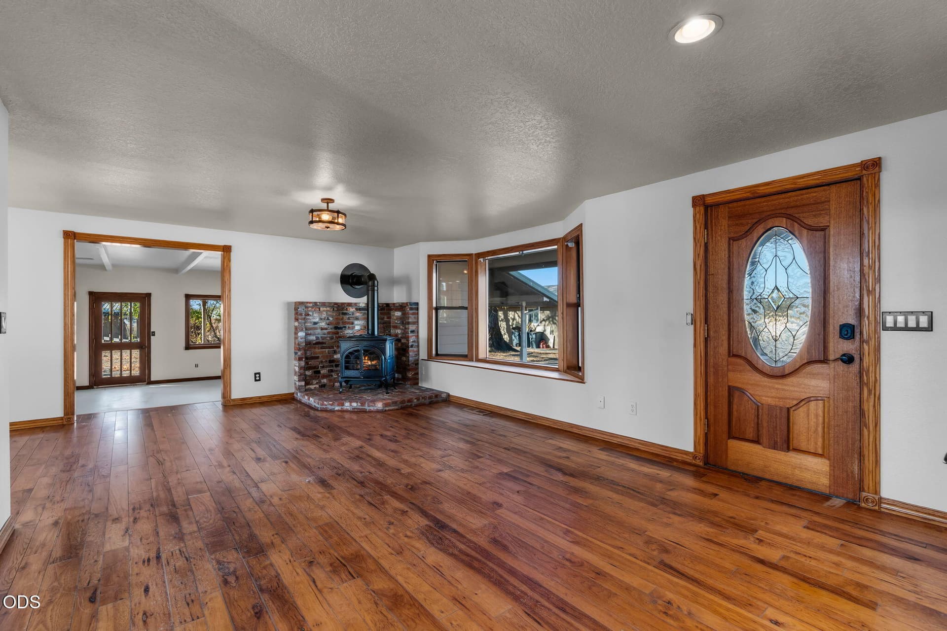2026_09_30_4710_smith_rock_way_terrebonn. Photo 5 of 59, 4710 NE Smith Rock Way, Terrebonne, OR 97760