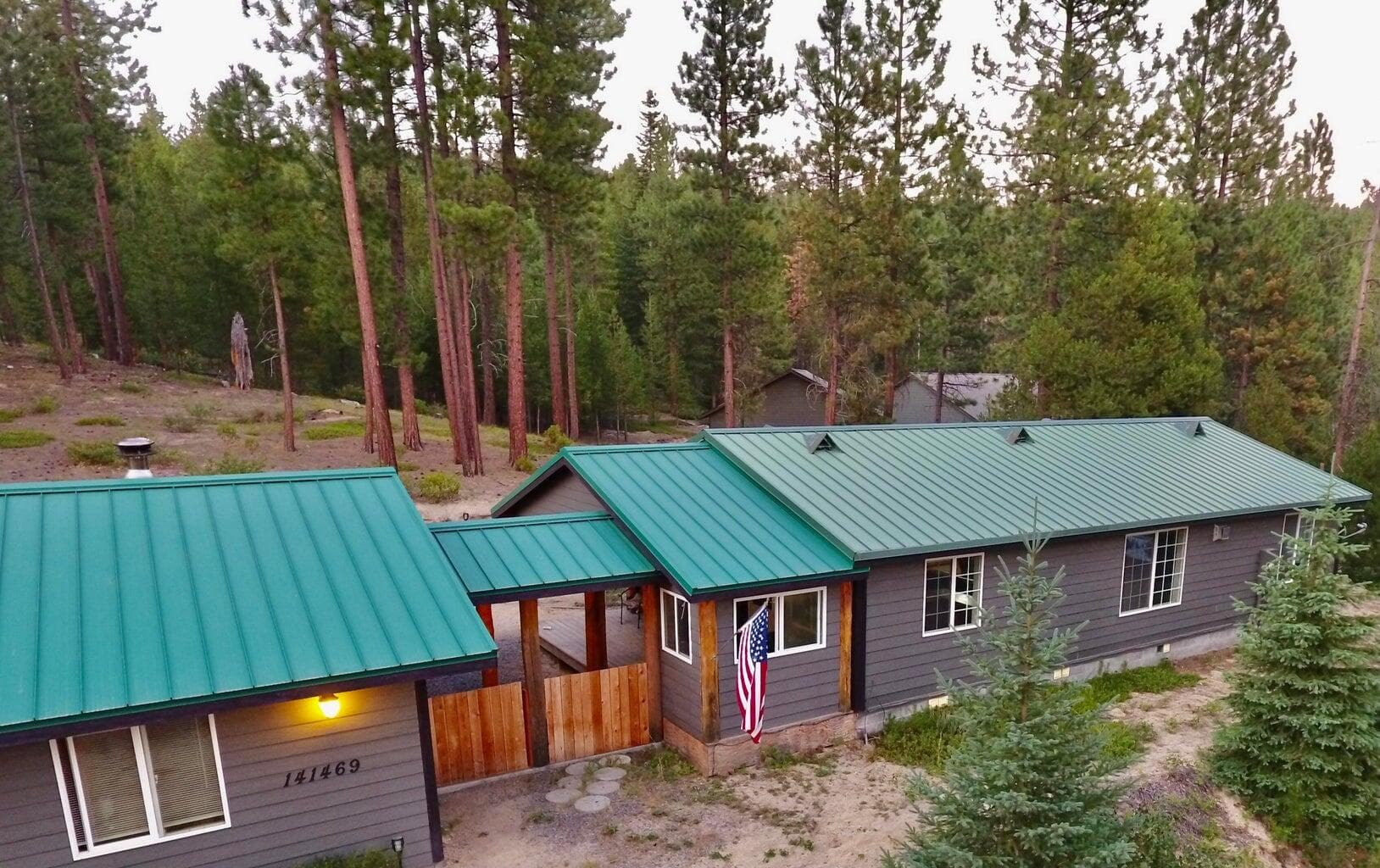 Red Cone. Photo 1 of 25, 141469 Red Cone Drive, Crescent Lake, OR 97733