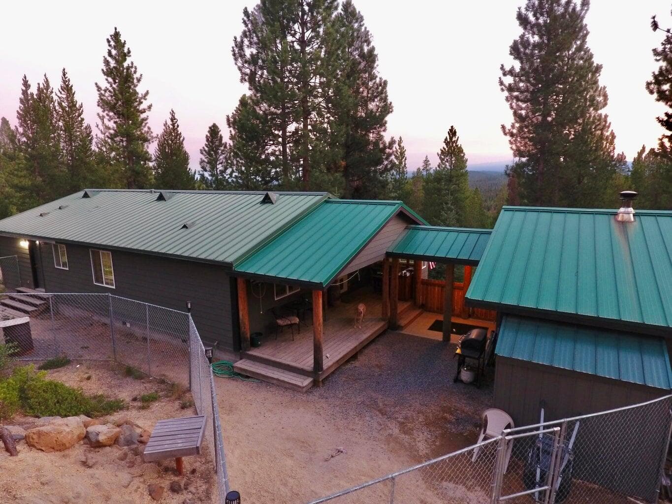 20210809010813328901000000-o. Photo 2 of 25, 141469 Red Cone Drive, Crescent Lake, OR 97733