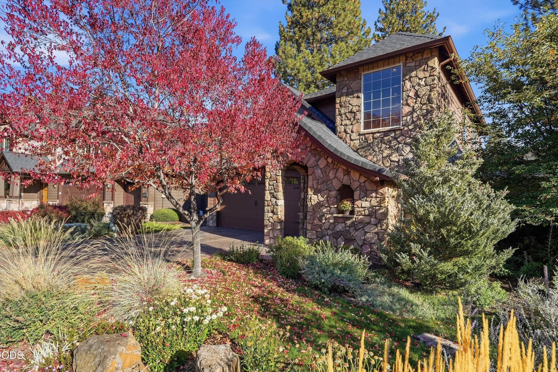 front yard. Photo 4 of 59, 60349 Sage Stone Loop, Bend, OR 97702