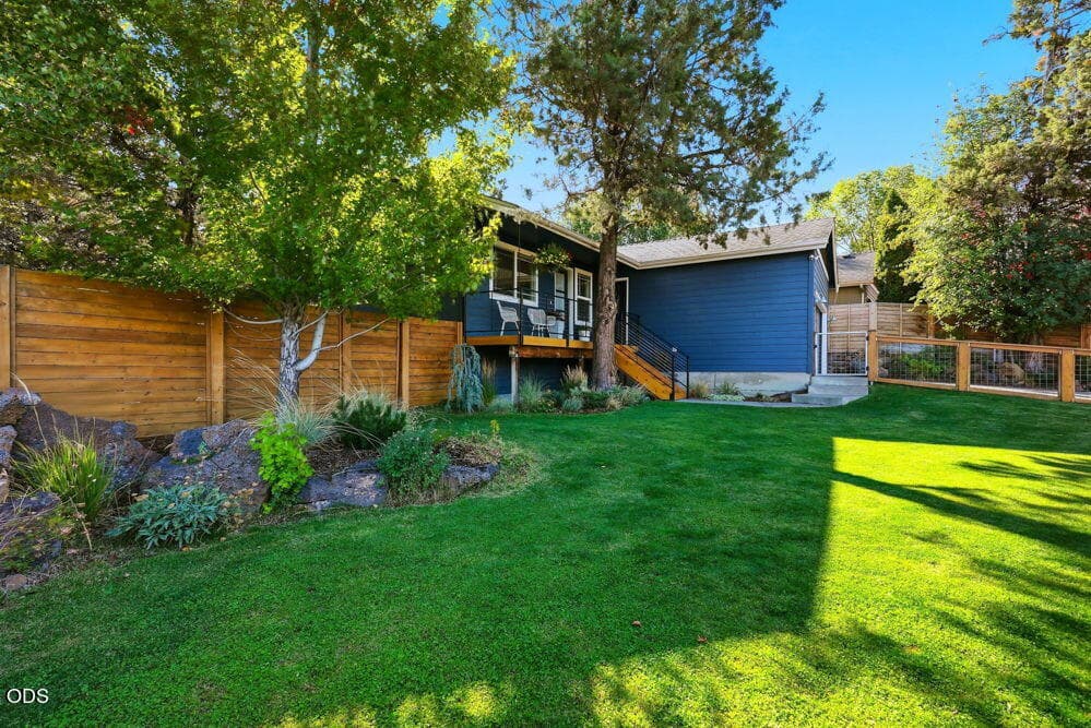 52-web-or-mls-Riley-Visuals-WebSized-5. Photo 2 of 32, 1571 NE Butler Market Road, Bend, OR 97701