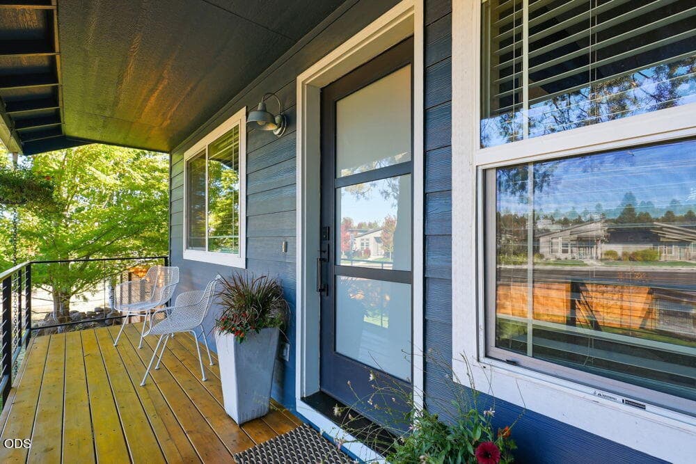 53-web-or-mls-Riley-Visuals-WebSized-6. Photo 3 of 32, 1571 NE Butler Market Road, Bend, OR 97701