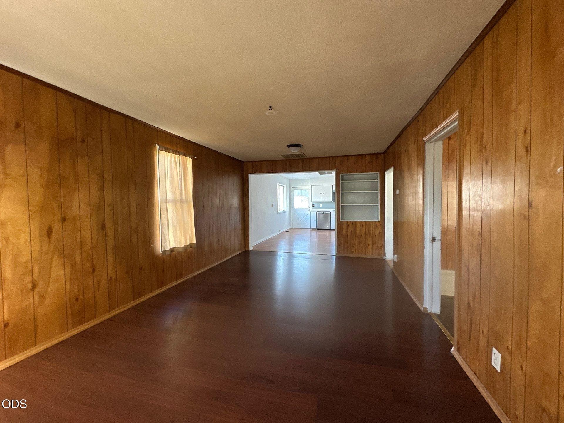3. Photo 3 of 16, 2021 Wantland Avenue, Klamath Falls, OR 97601