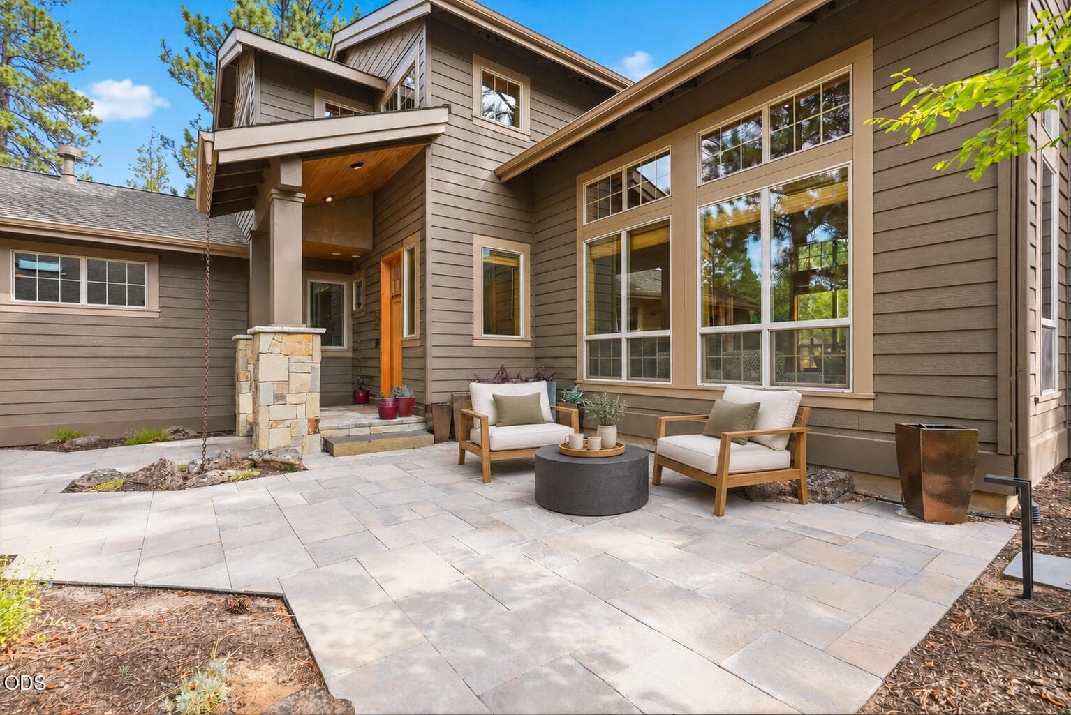 ai_generated_patio_2. Photo 5 of 46, 17926 Foursome Lane Unit 3, Sunriver, OR 97707