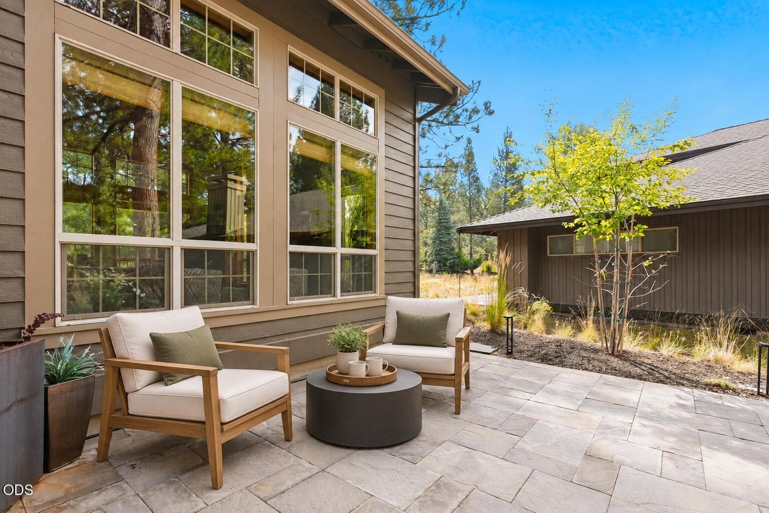 ai_generated_patio_5. Photo 4 of 46, 17926 Foursome Lane Unit 3, Sunriver, OR 97707