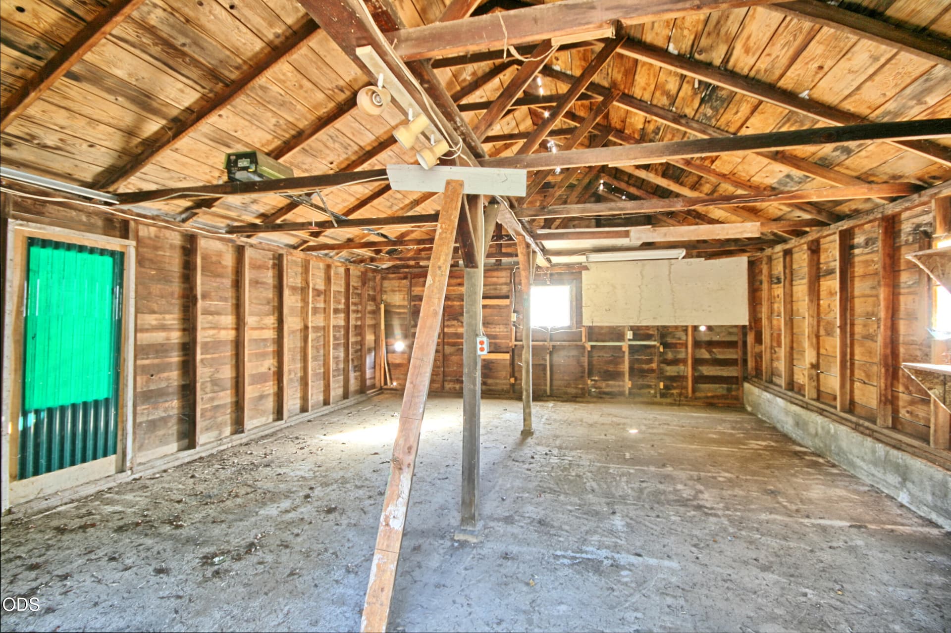 garage interior. Photo 4 of 4, Applegate Street Unit 2700, Jacksonville, OR 97530