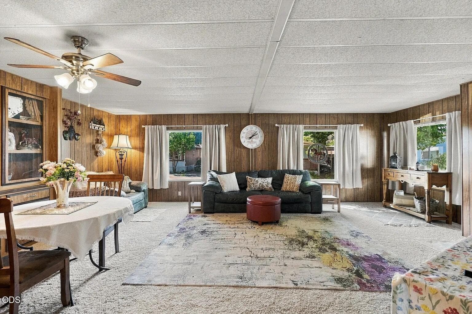 5. Photo 5 of 25, 336 Beechwood Drive, Grants Pass, OR 97526