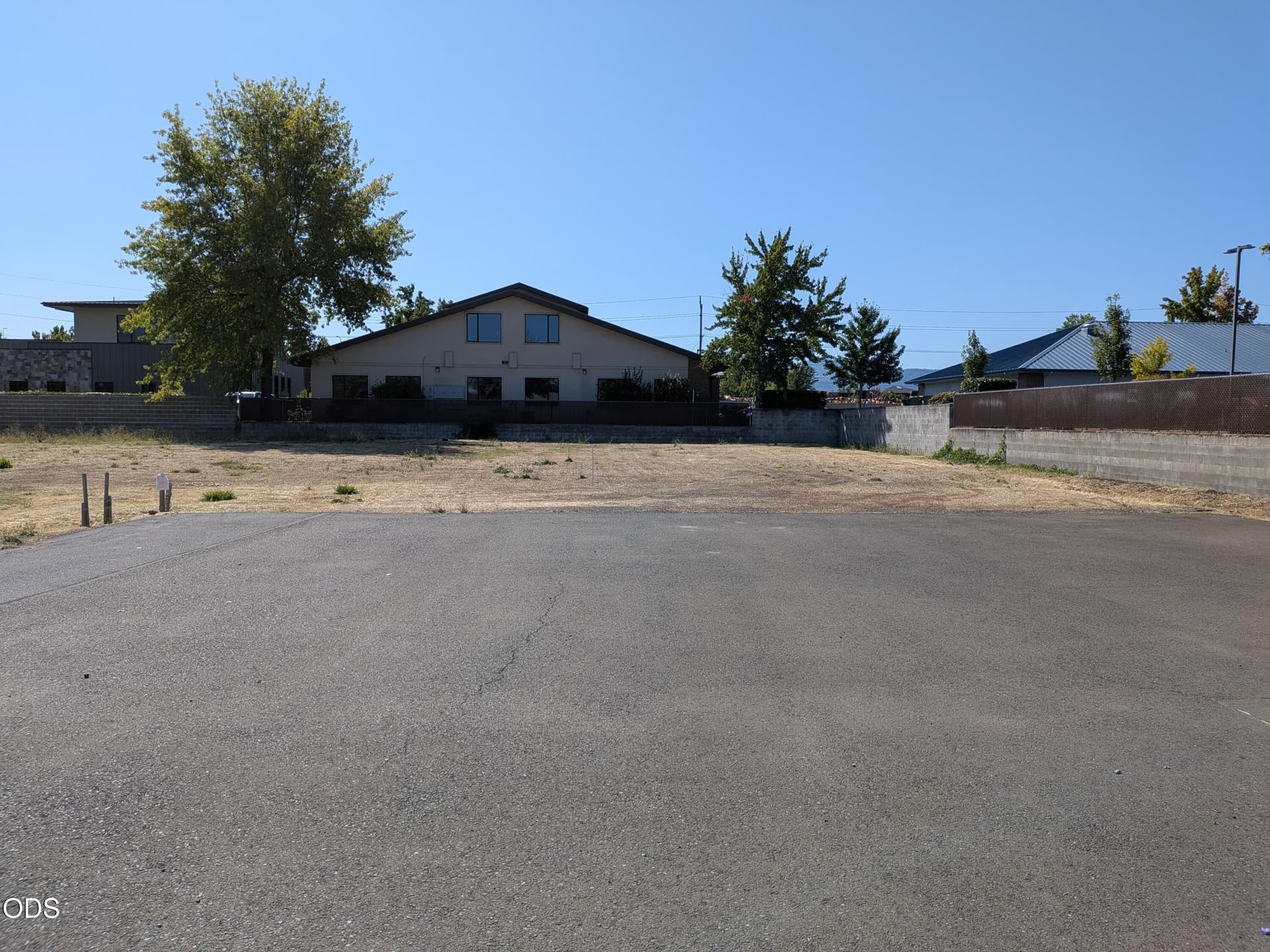 05. Photo 5 of 10, 1239 Corona Avenue, Medford, OR 97504