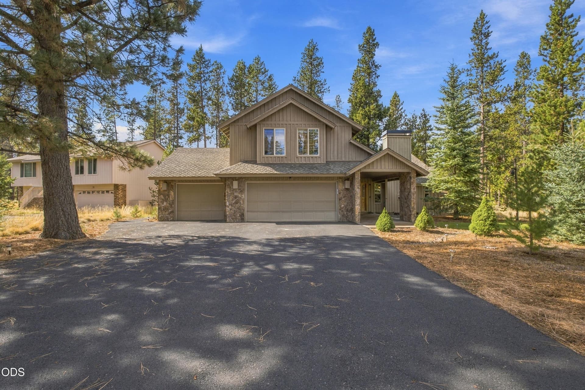 Front 2. Photo 3 of 49, 58103 Kinglet Road Unit 33, Sunriver, OR 97707