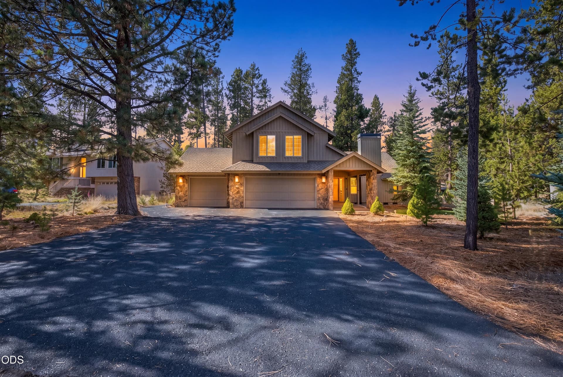 IMG_3912_twilight_3f54d087. Photo 2 of 49, 58103 Kinglet Road Unit 33, Sunriver, OR 97707