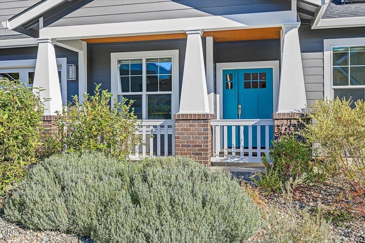 07-7. Photo 4 of 49, 143 Randy Street, Ashland, OR 97520