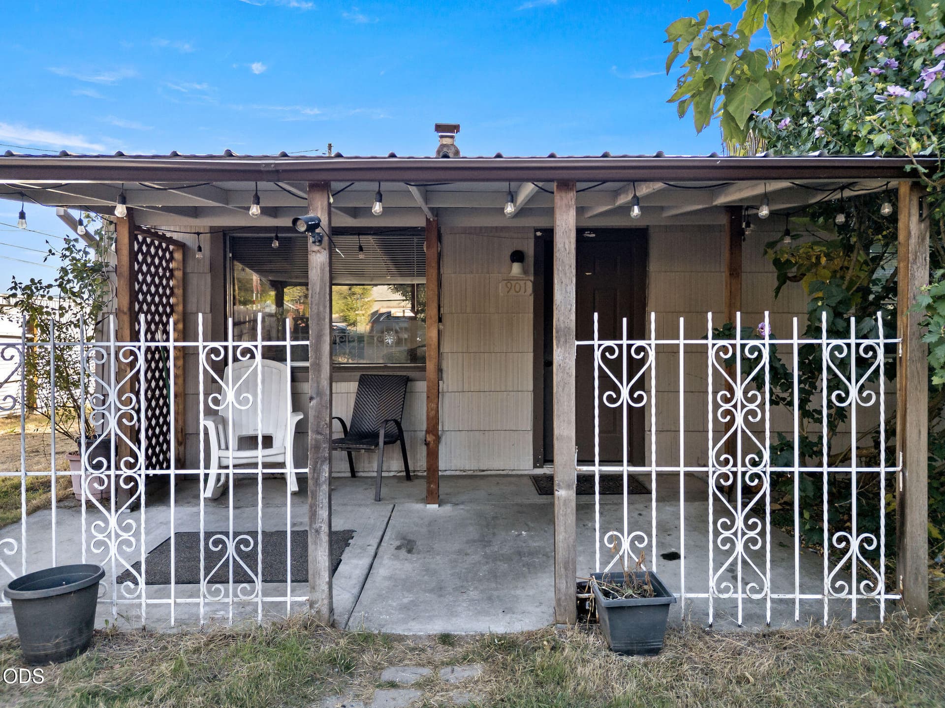 HD-3. Photo 1 of 23, 901 NW D Street, Grants Pass, OR 97526