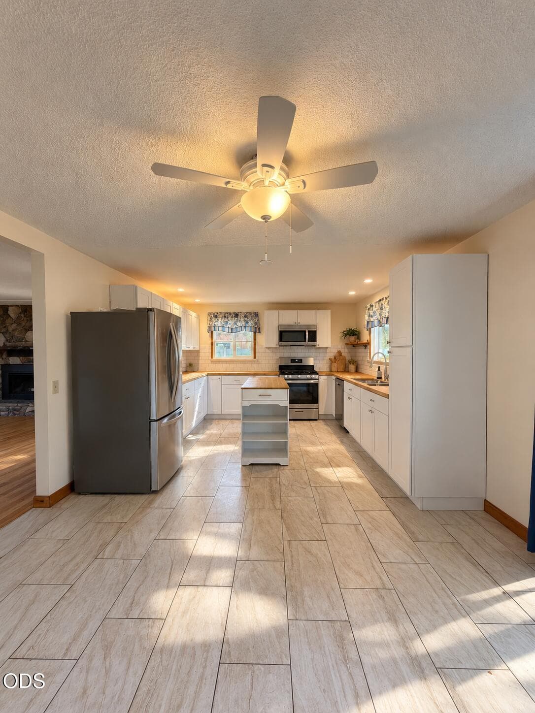 3. Photo 3 of 14, 4832 Driftwood Drive, Klamath Falls, OR 97603