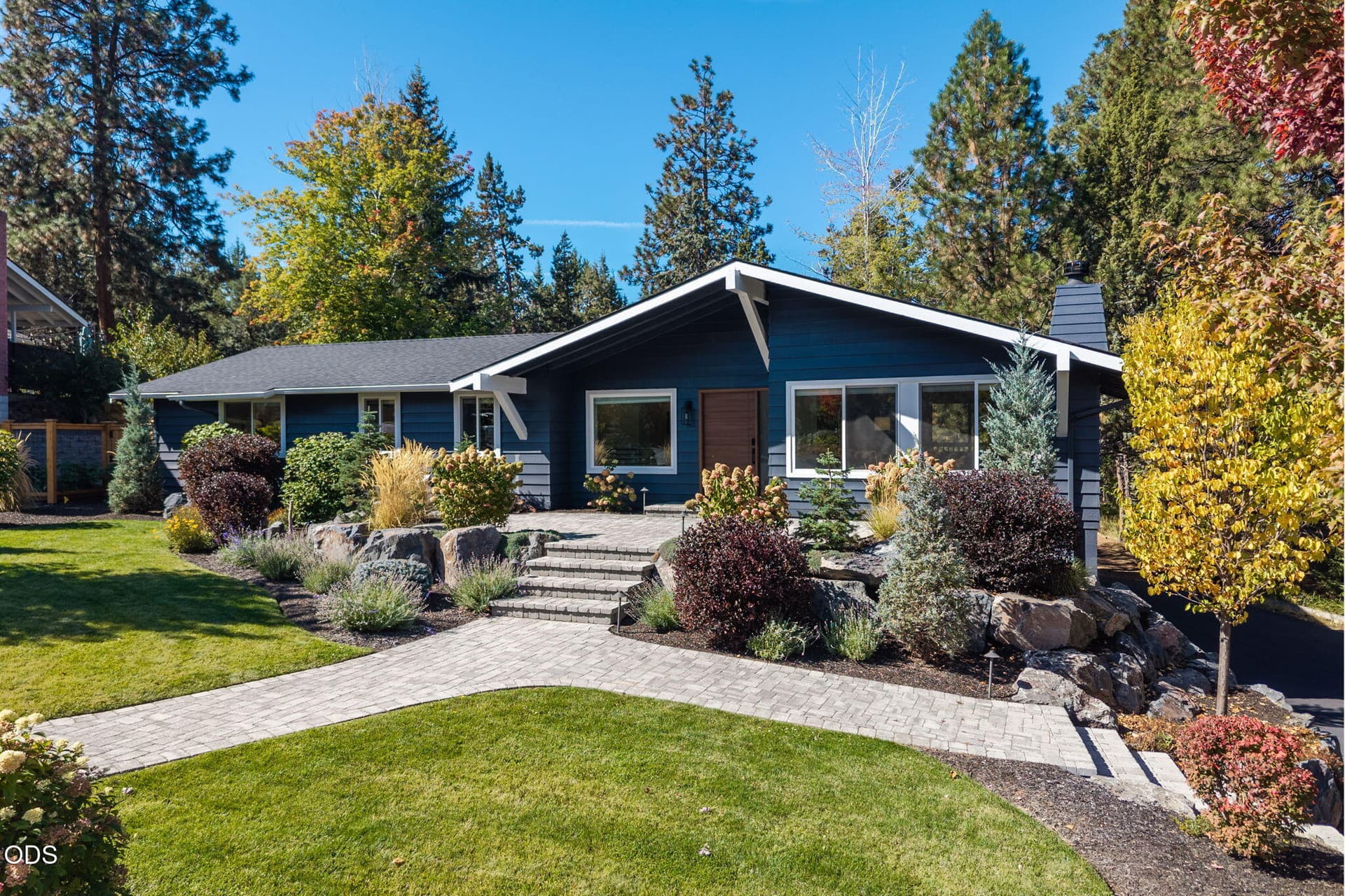 3. Photo 3 of 61, 1705 NE Shepard Road, Bend, OR 97701