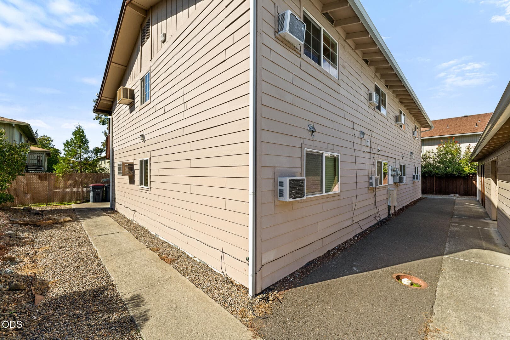 07-EXT (7 of 9). Photo 2 of 15, 2139 N Keene Way Drive Unit #7, Medford, OR 97504