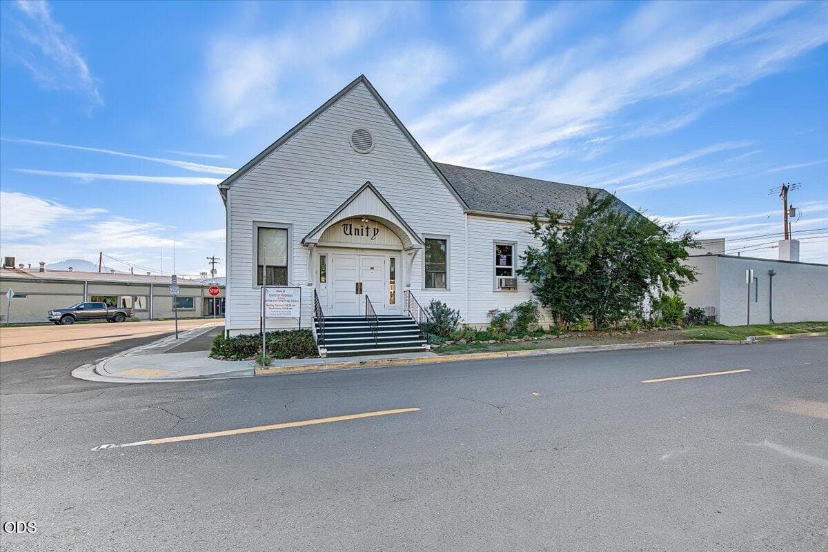 15-14. Photo 1 of 28, 540 N Holly Street, Medford, OR 97501