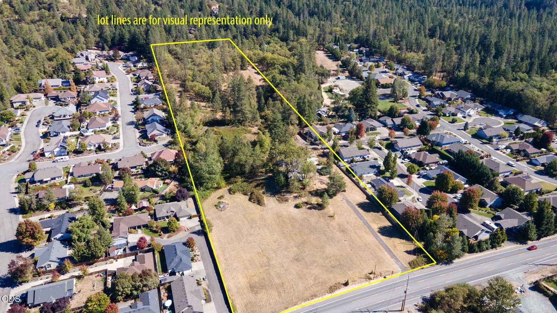 1. Photo 1 of 37, 2849 Williams Highway, Grants Pass, OR 97527