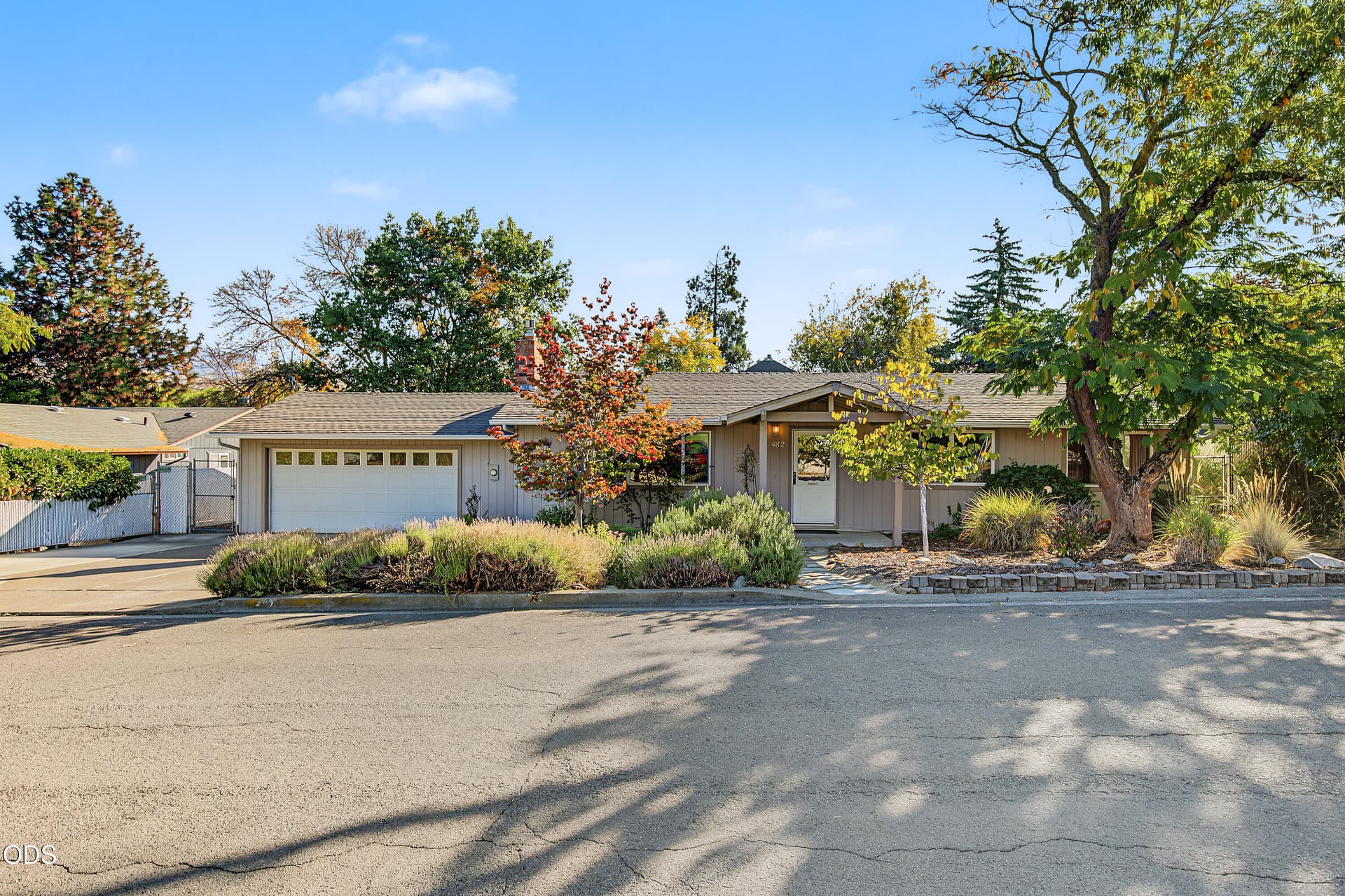 4. Photo 4 of 36, 482 Drager Street, Ashland, OR 97520