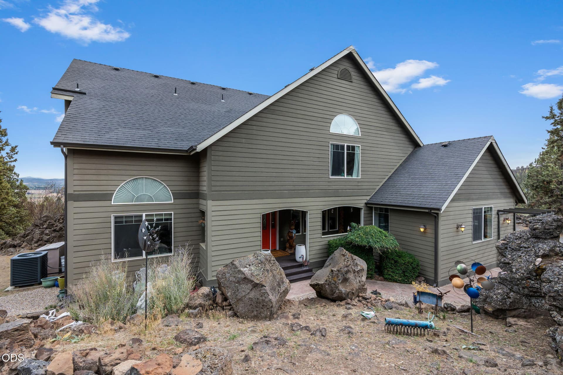 2026_09_24_2483_century_dr_pv-40. Photo 4 of 61, 2483 NW Century Drive, Prineville, OR 97754