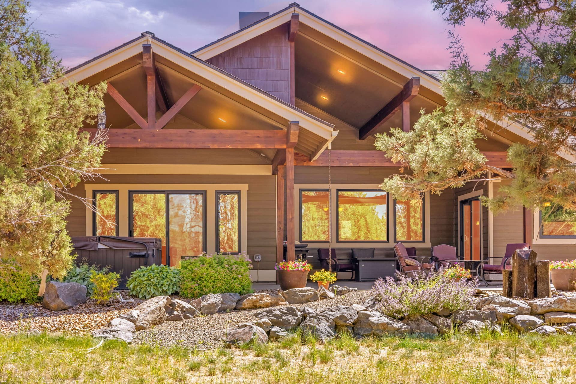 03. Photo 1 of 58, 7581 SE Madison Avenue, Prineville, OR 97754