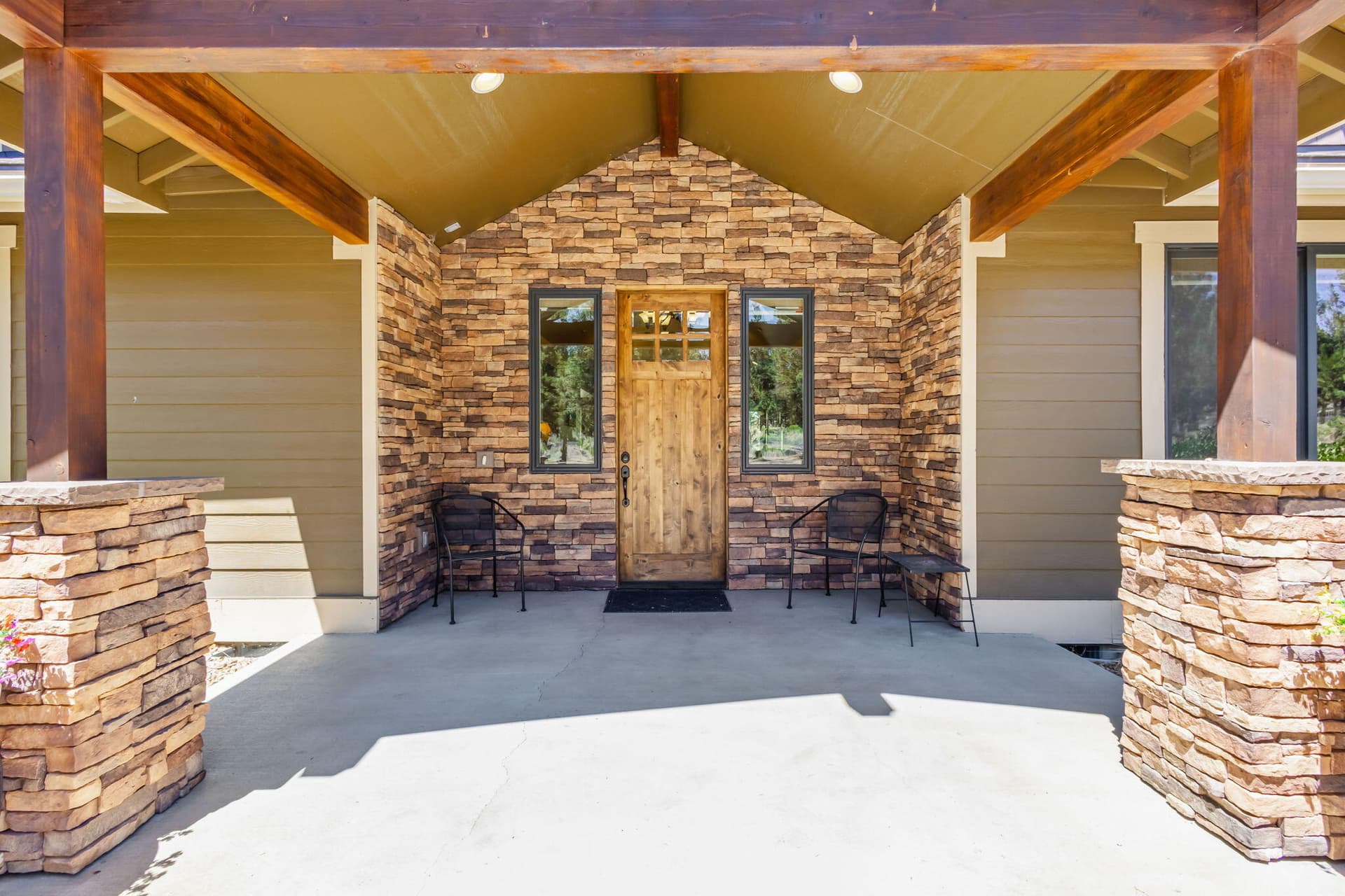 07. Photo 4 of 58, 7581 SE Madison Avenue, Prineville, OR 97754