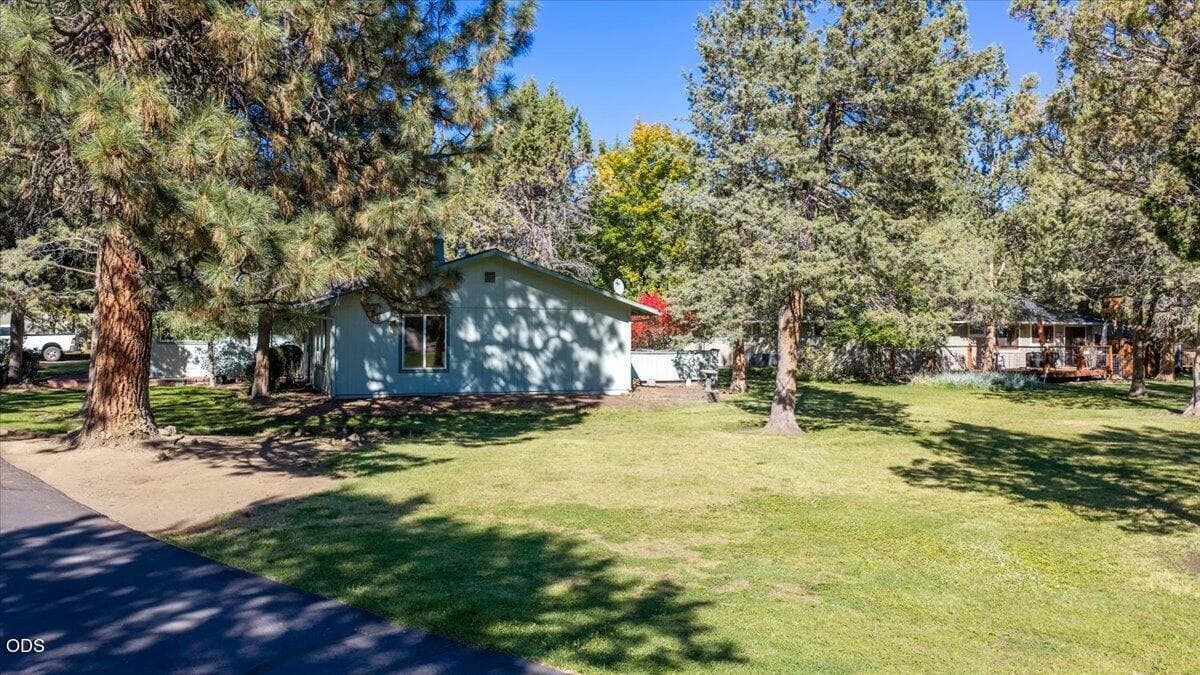 38-20757 St George Ct, Bend-38. Photo 4 of 30, 20757 Saint George Court, Bend, OR 97702
