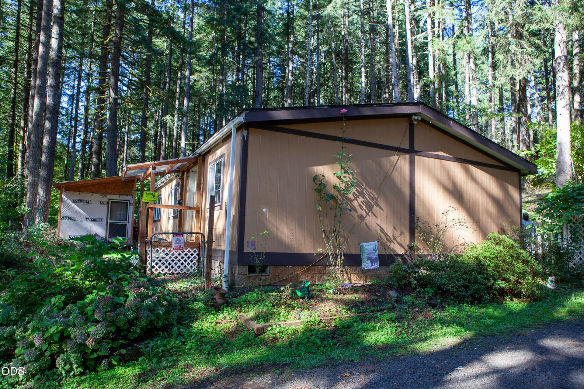 6. Photo 3 of 45, 24331 Bolton Hill Road, Veneta, OR 97487