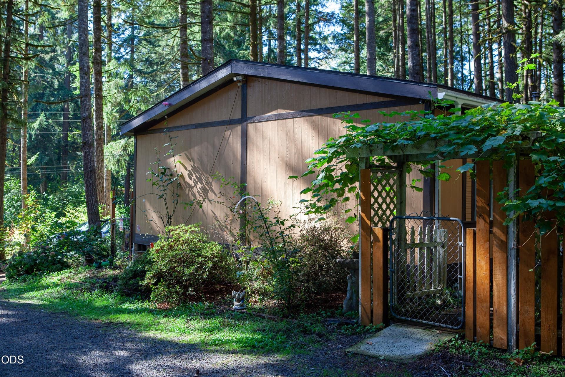 7. Photo 4 of 45, 24331 Bolton Hill Road, Veneta, OR 97487