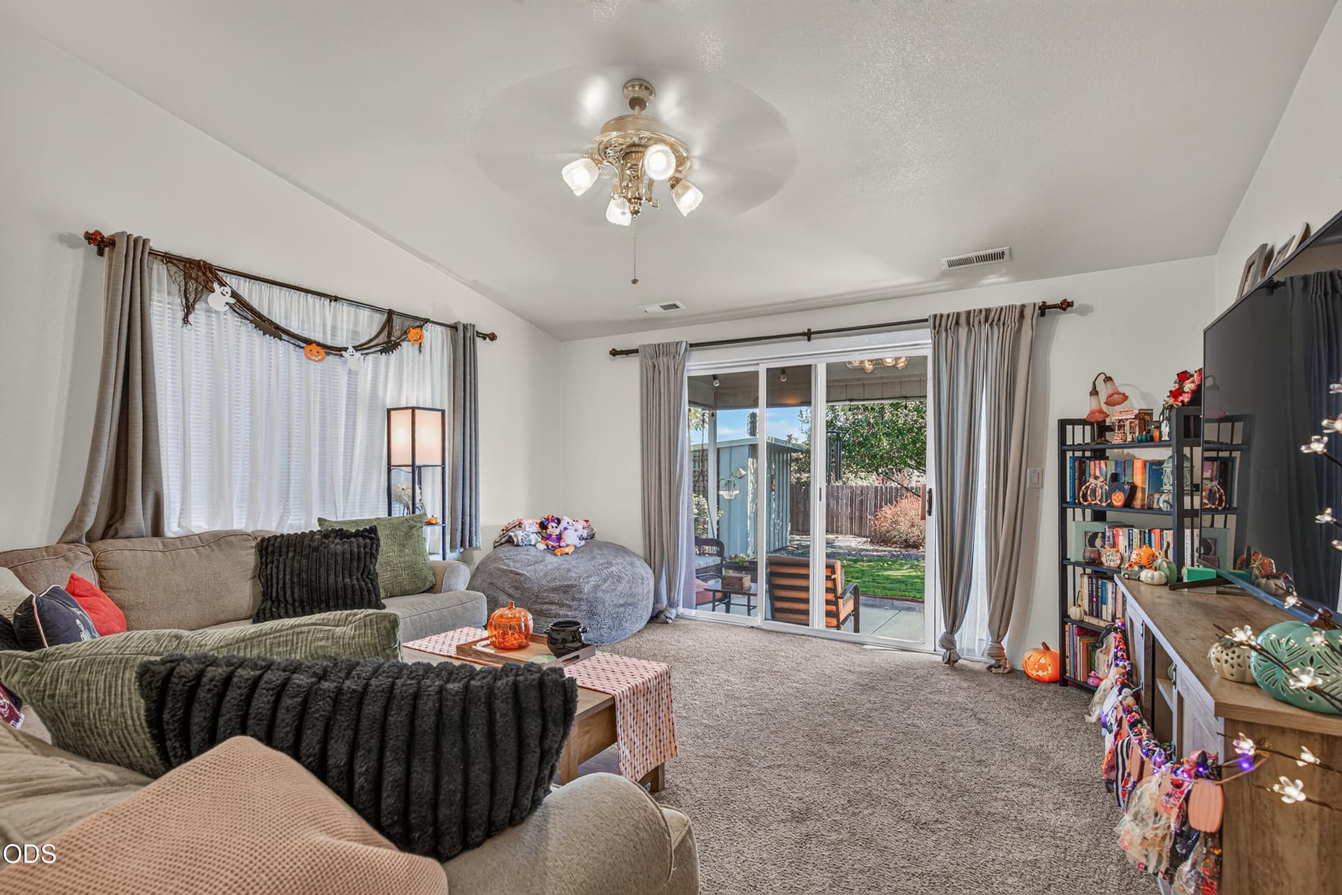 9R9A9965. Photo 4 of 32, 534 Westminster Drive, Eagle Point, OR 97524