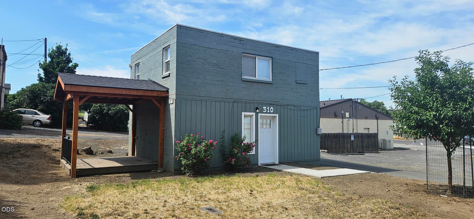 2 Bedroom Single Unit. Photo 5 of 7, 316 SW 1st Street, Madras, OR 97741