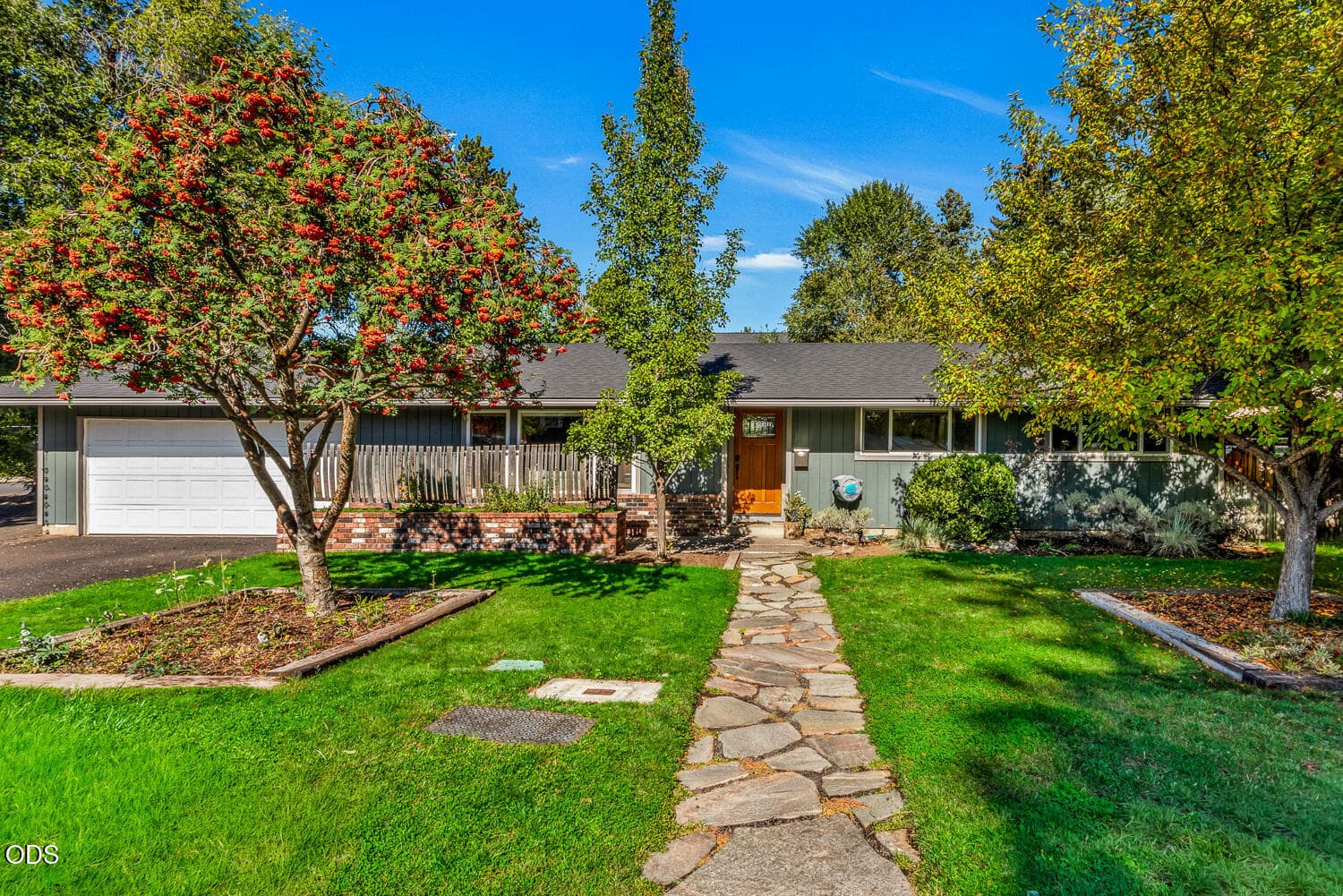 OReilly_20261005_1_196104_72ppi. Photo 1 of 26, 508 NE Lafayette Avenue, Bend, OR 97701