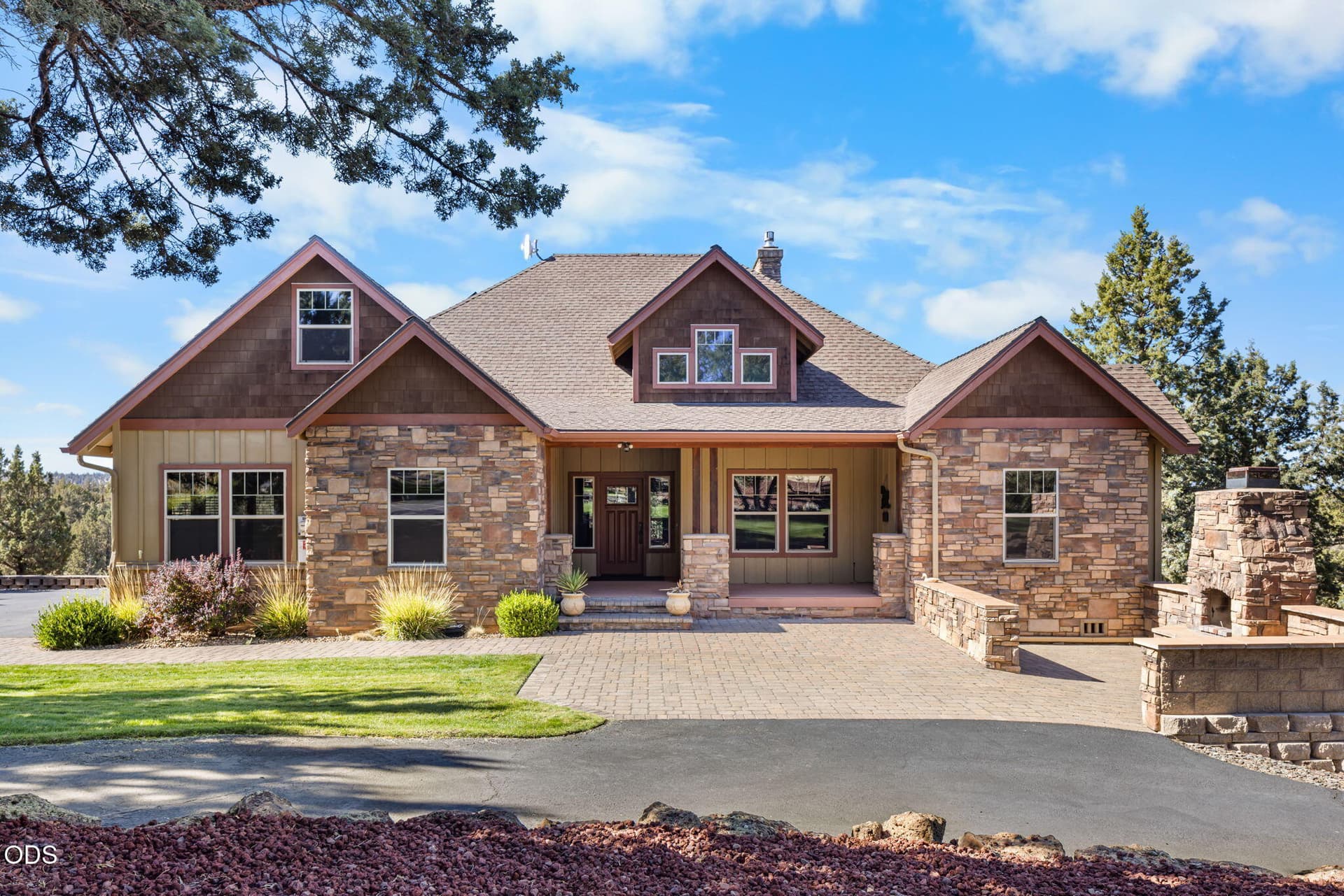 1-web-or-mls-_E0A5464. Photo 1 of 53, 16030 SW Canyon View Place, Terrebonne, OR 97760