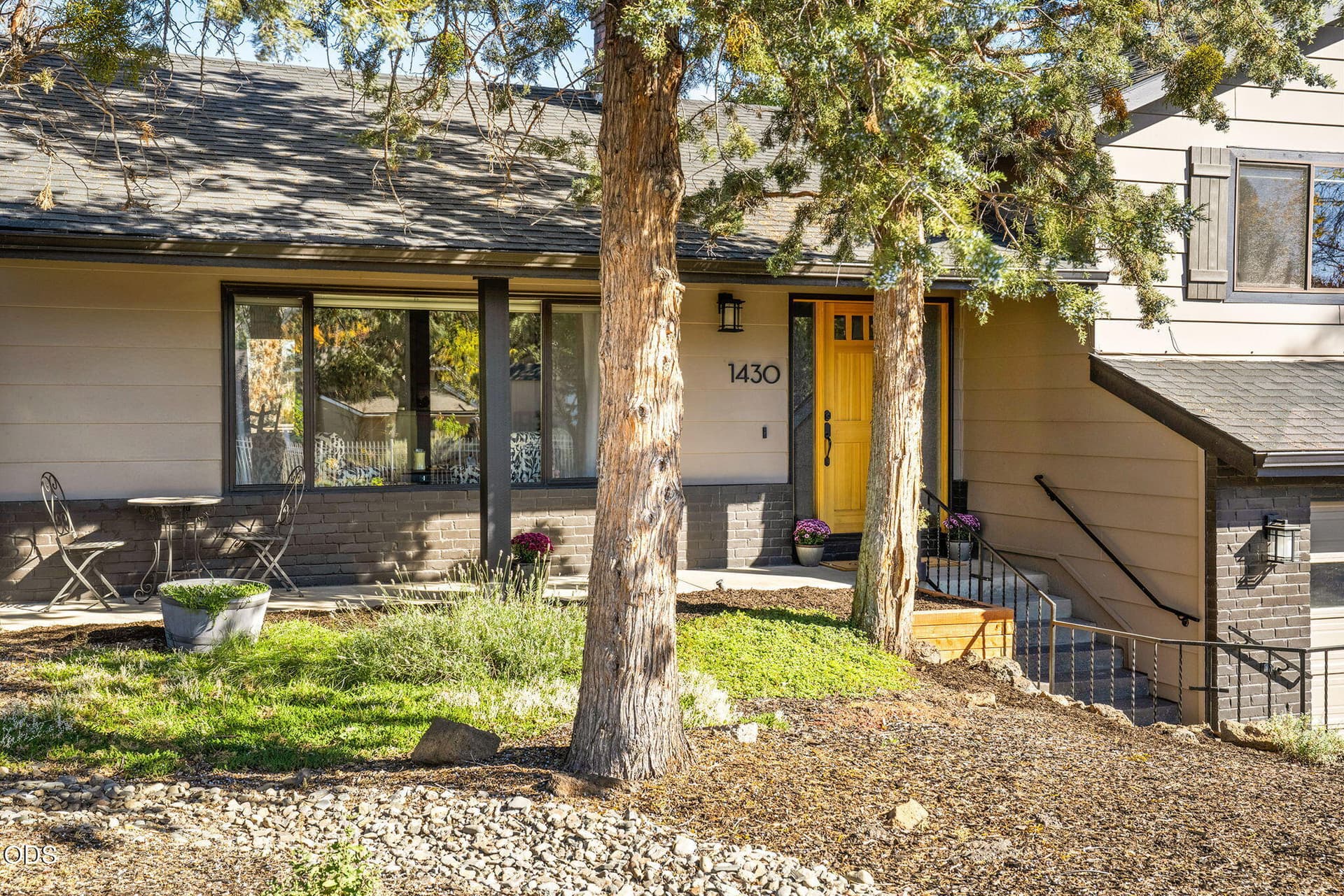 3-web-or-mls-DSC00033. Photo 3 of 51, 1430 NE Sharkey Terrace, Bend, OR 97701