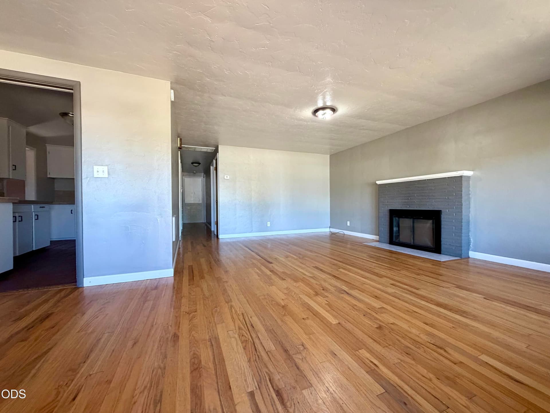 Living Room. Photo 5 of 25, 330 Donald Street, Klamath Falls, OR 97601