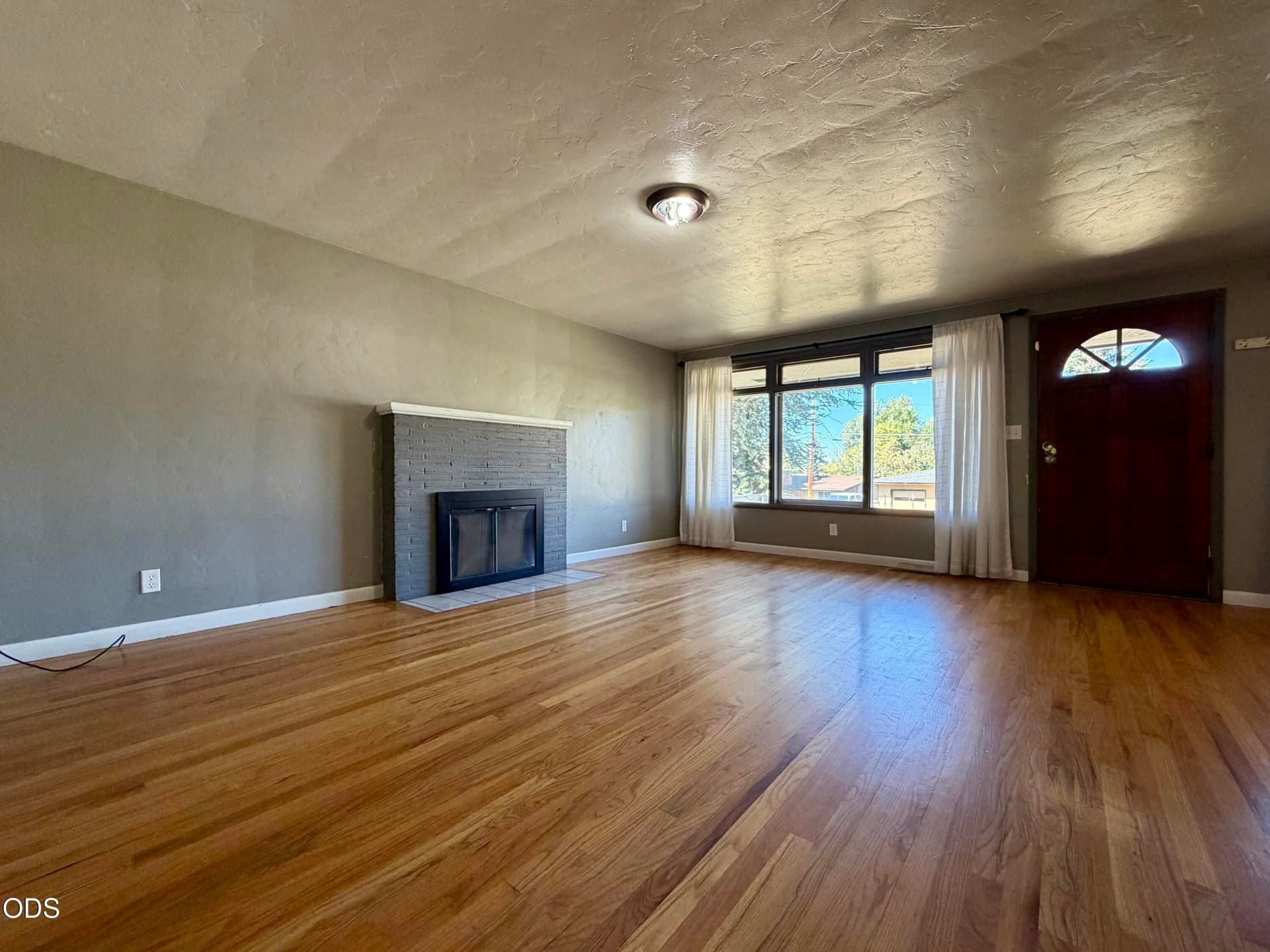 Living room. Photo 3 of 25, 330 Donald Street, Klamath Falls, OR 97601