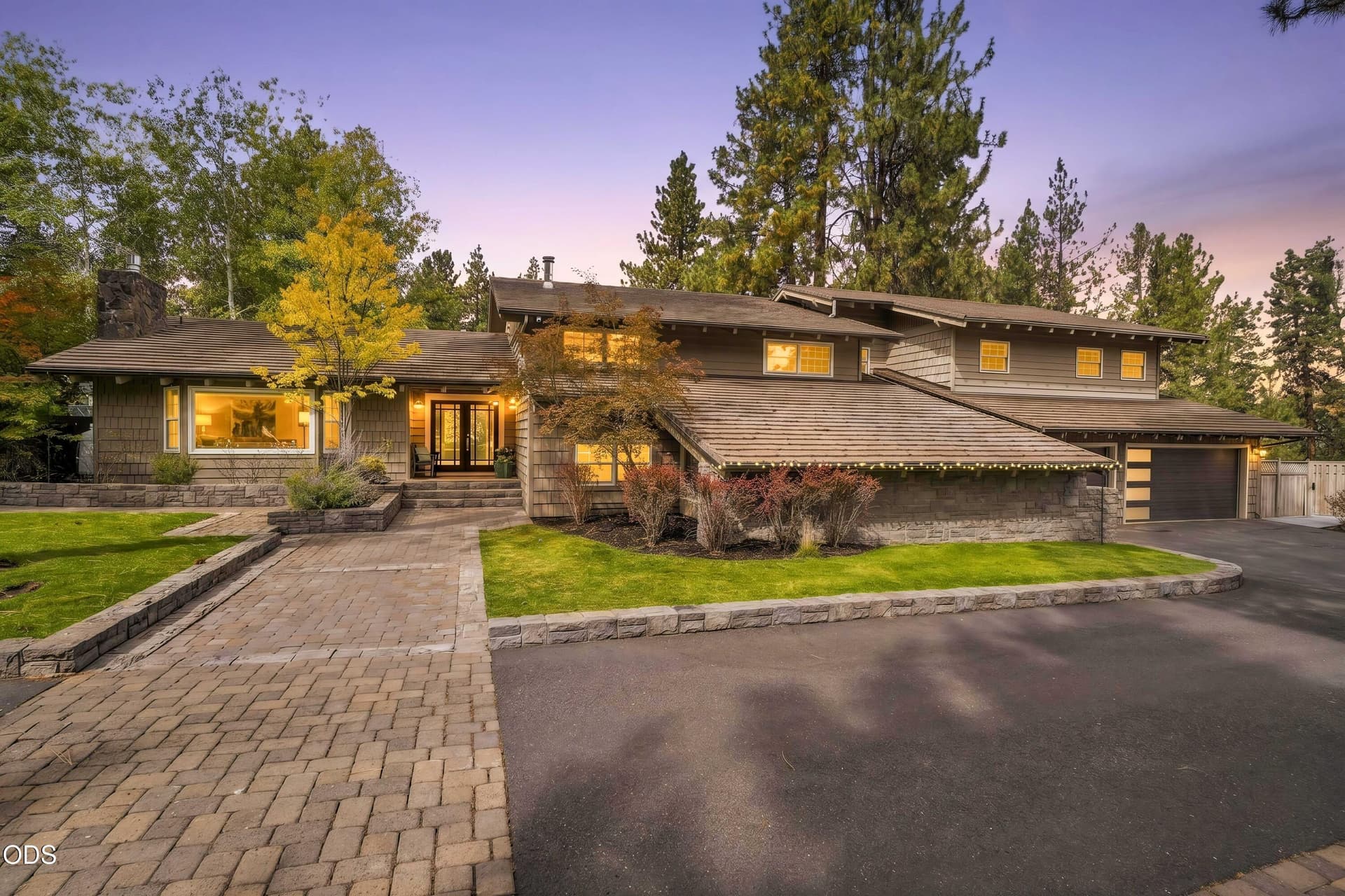 011-Virtual Twilights. Photo 2 of 105, 20606 Coventry Circle, Bend, OR 97702