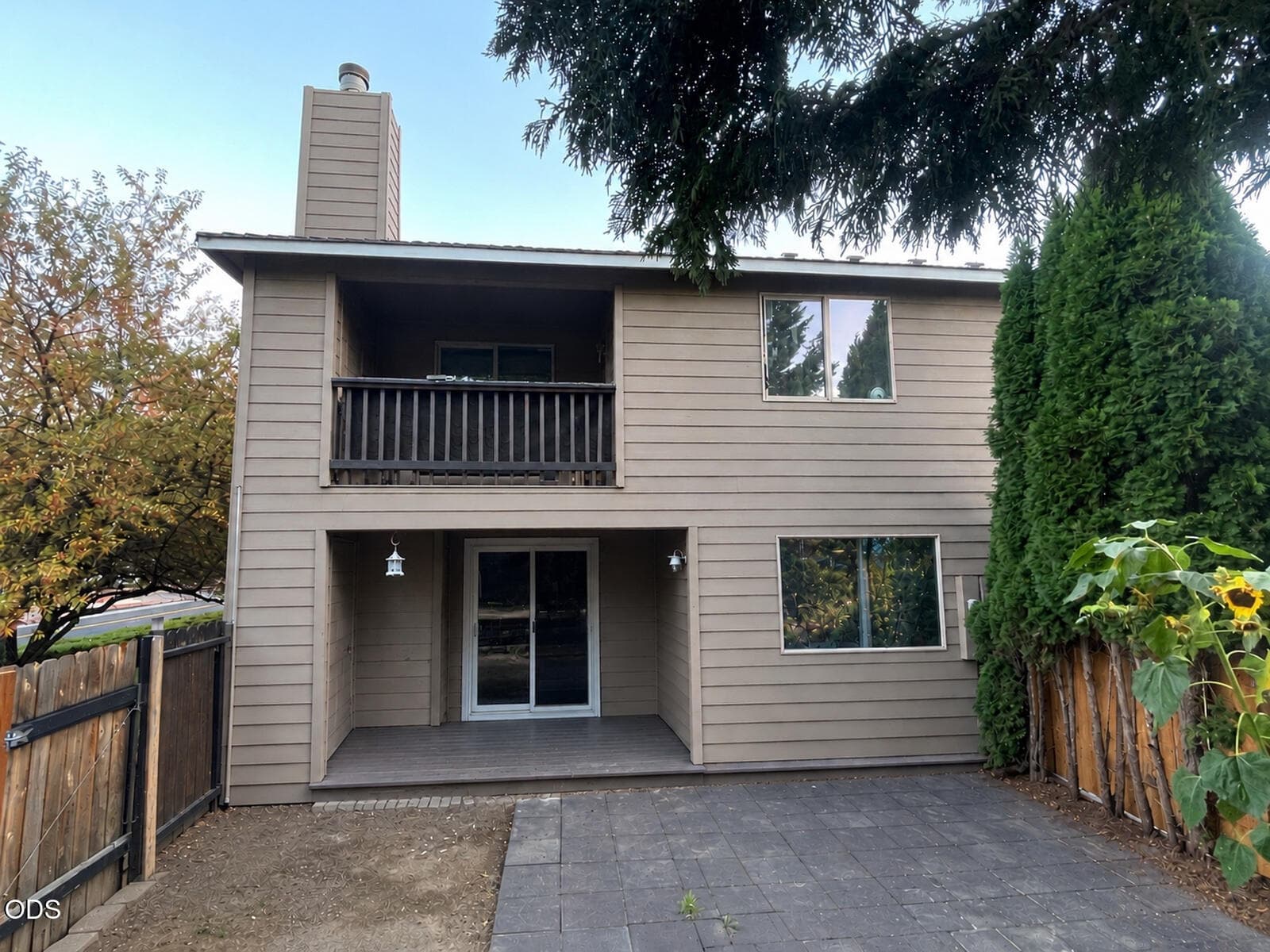 ext levels. Photo 3 of 3, 1295 NE Purcell Boulevard Unit 1C, Bend, OR 97701