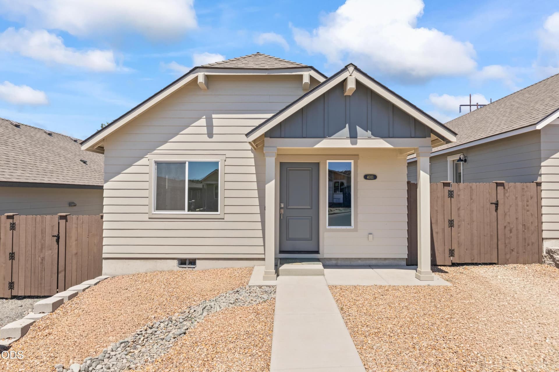 Move-in Ready. Photo 1 of 31, 4032 SW Obsidian Place Unit 135, Redmond, OR 97756