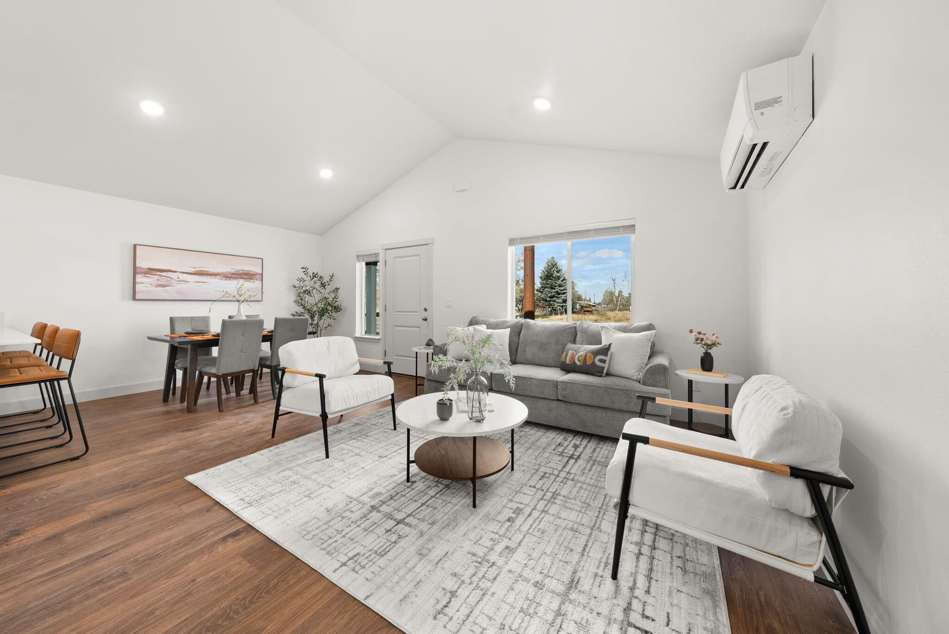 Open Design. Photo 2 of 31, 4032 SW Obsidian Place Unit 135, Redmond, OR 97756