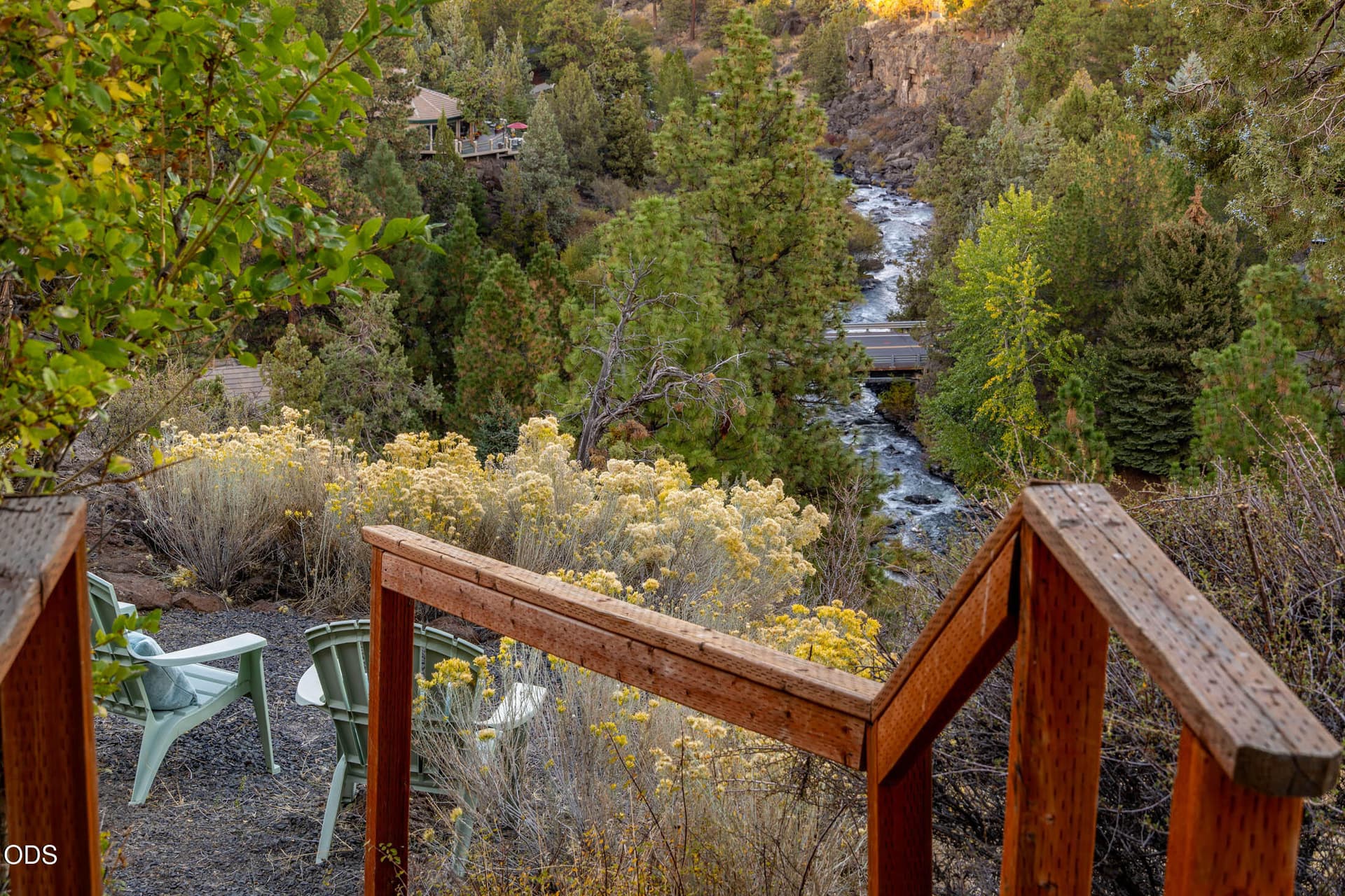 views. Photo 3 of 27, 885 NW Chelsea Loop, Bend, OR 97703