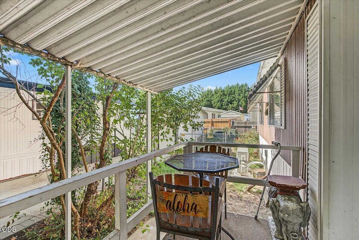 Front porch. Photo 4 of 34, 335 Beechwood Drive, Grants Pass, OR 97526