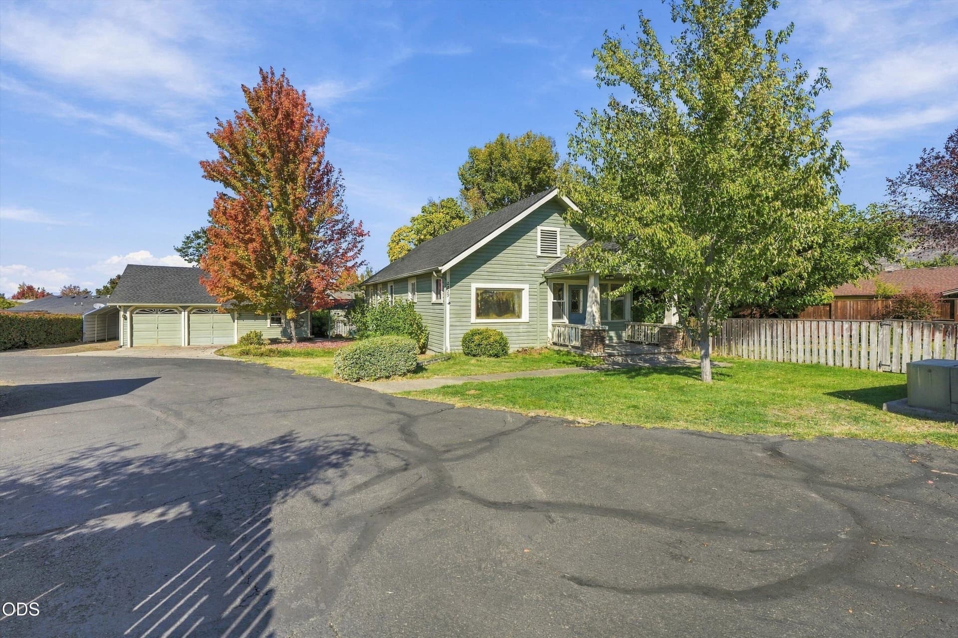 01-2229 Spring St-1. Photo 1 of 31, 2229 Spring Street, Medford, OR 97504