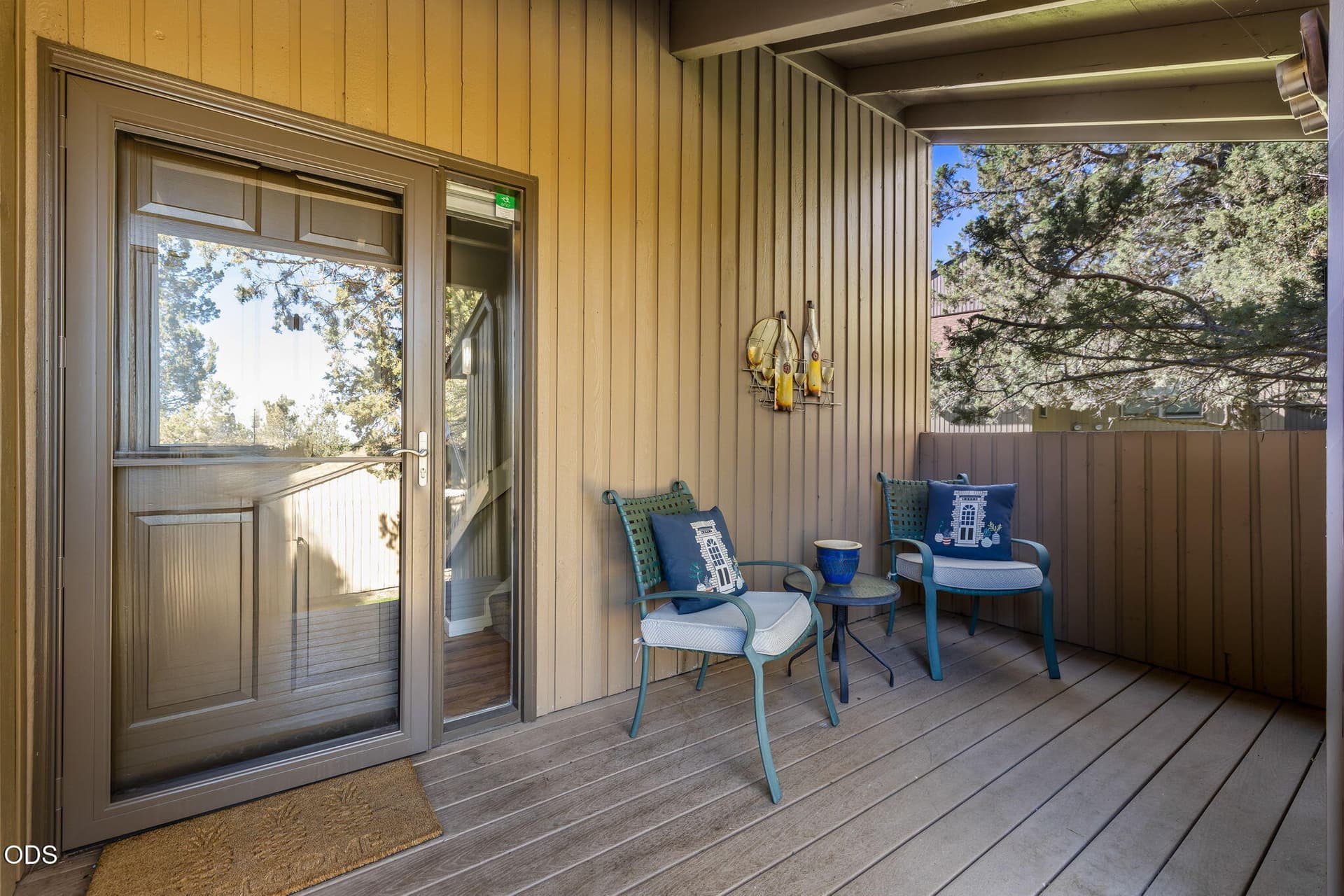Front Porch. Photo 5 of 35, 6920 Robin Court, Redmond, OR 97756