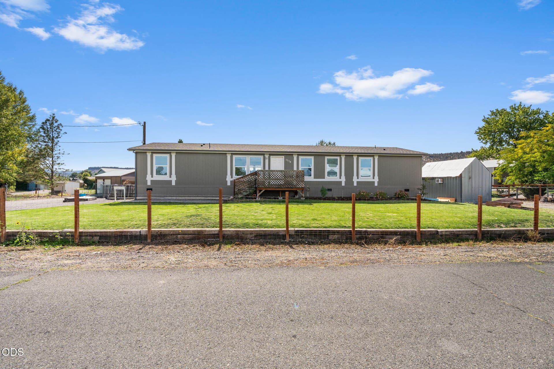 Dr_pv-37. Photo 1 of 38, 1378 NW Studebaker Drive, Prineville, OR 97754