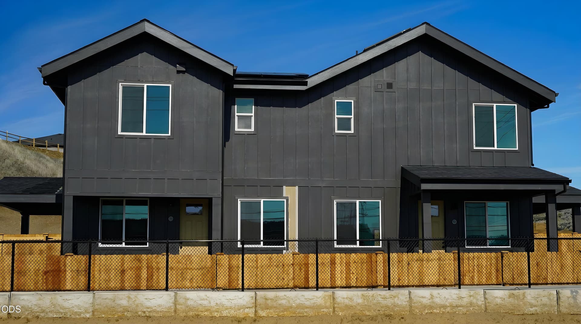 1000007103. Photo 1 of 18, 1501 NE Laughlin Road Unit # 10, Prineville, OR 97754